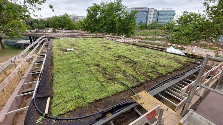 Coberturas verdes na Praça de Espanha
